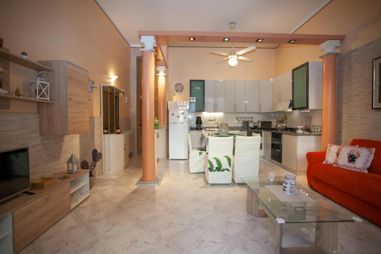 Casa Rosamaria Διαμέρισμα Giardini Naxos Εξωτερικό φωτογραφία